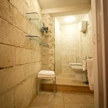 Il Convento Della Pieta 아파트 트로페아