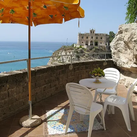 Il Convento Della Pietà Appartamento Tropea