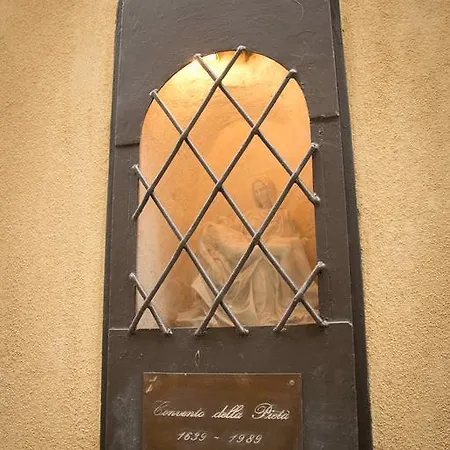 아파트 Il Convento Della Pieta 트로페아